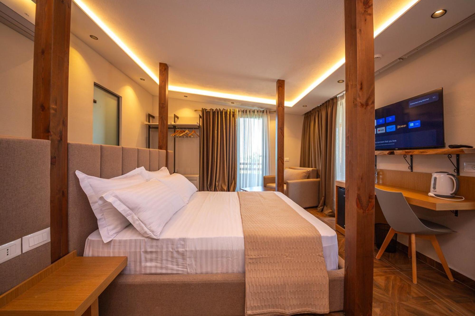 Emara Boutique Hotel Kavaja Zewnętrze zdjęcie