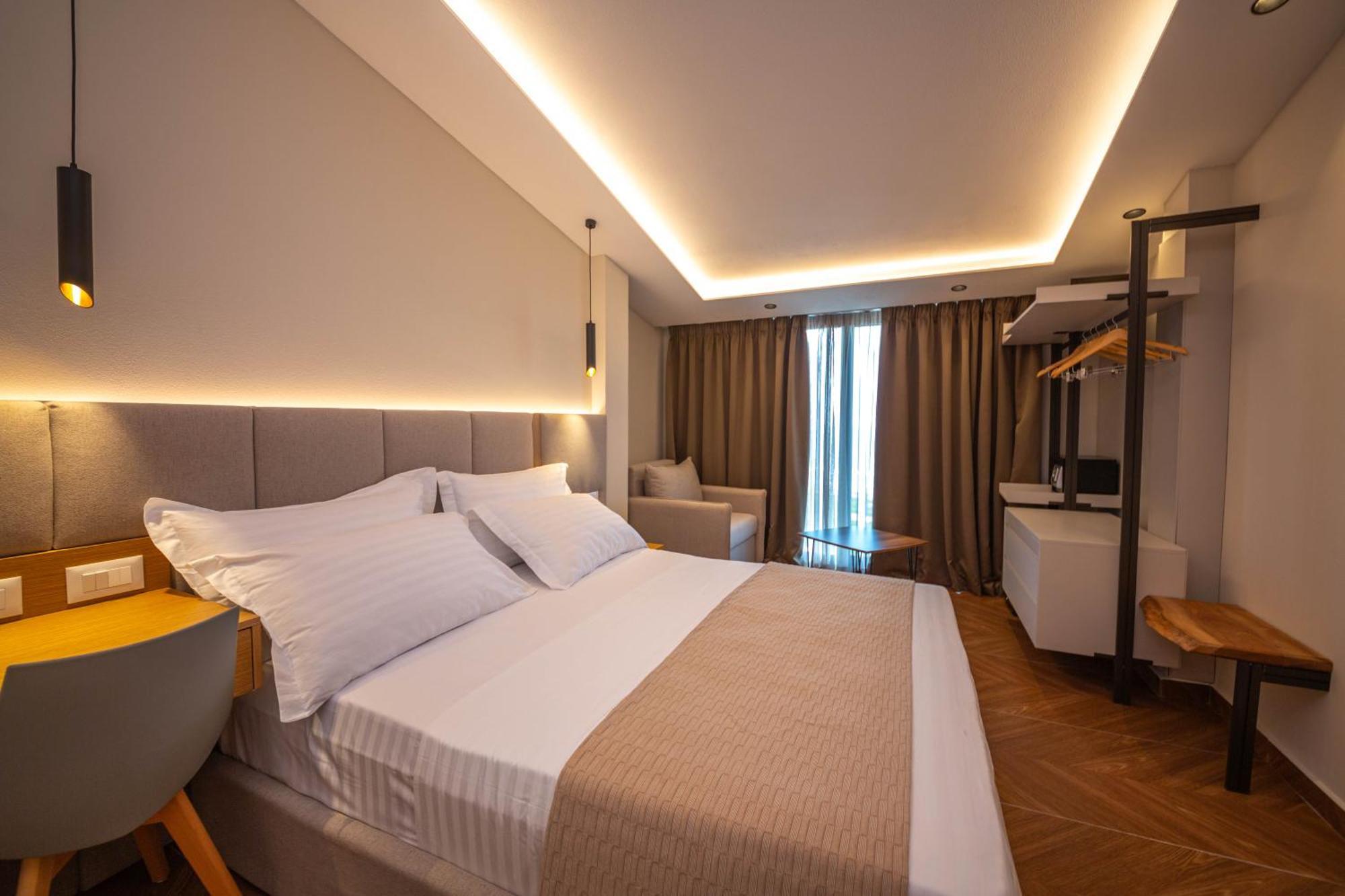 Emara Boutique Hotel Kavaja Zewnętrze zdjęcie